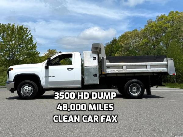 2022 Chevrolet Silverado 3500HD Reg Cab Work Truck Dump Body 4WD – $59,900 (Derry)